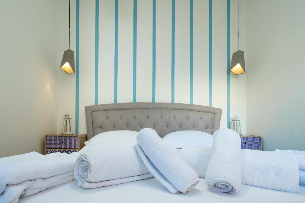 Magdalene'S Premium Apartments Ofrinion Bagian luar foto