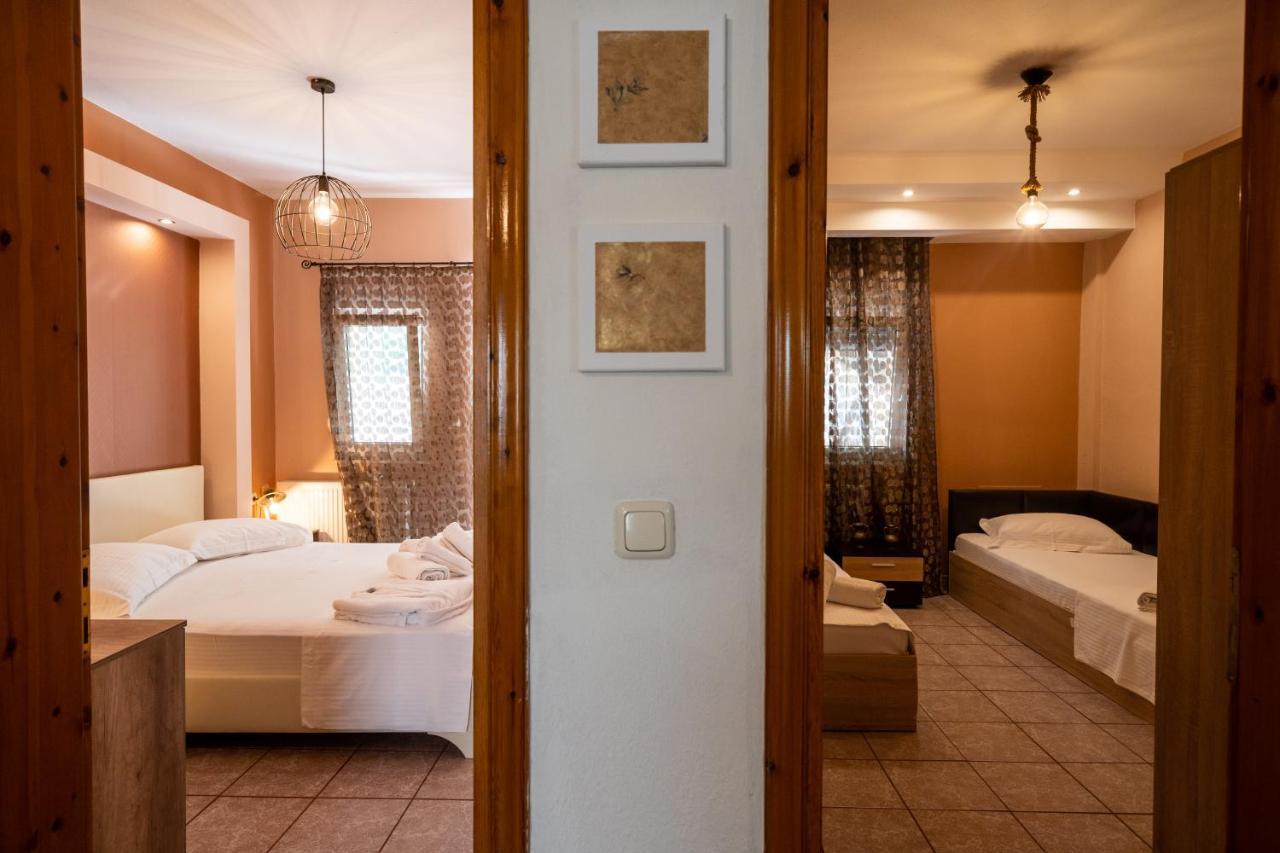 Magdalene'S Premium Apartments Ofrinion Bagian luar foto
